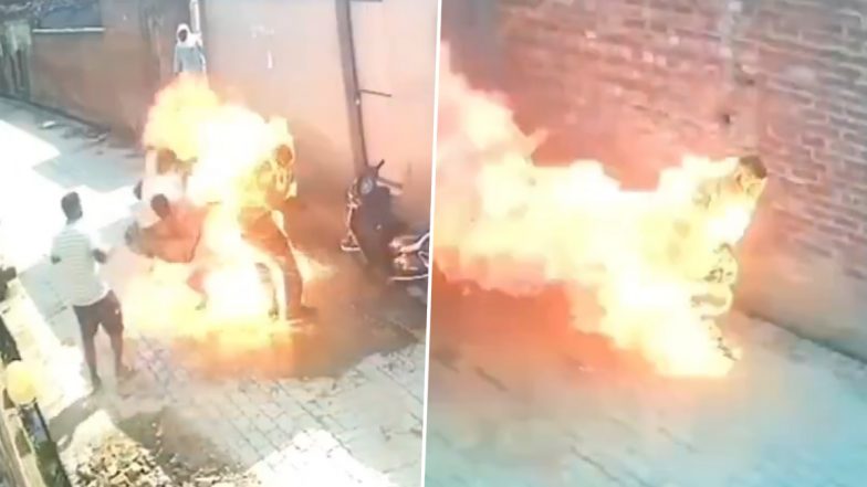Punjab: Man Burned Alive During Marital Dispute Talks; Sister-in-Law Dies Trying to Save Him (Watch Video)