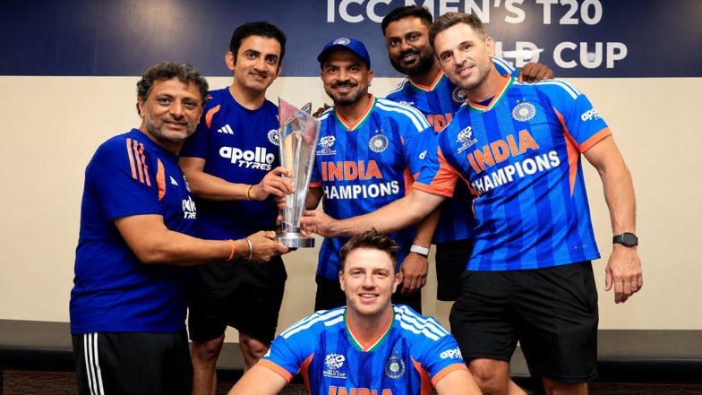 BCCI Discussing Ryan Ten Doeschate and Morne Morkel&rsquo;s Future As India Coaches; Fielding Coach T Dilip Set for Exit: Report