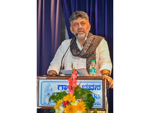 Ειδήσεις Ινδίας | Ο CM Karnataka DK Shivakumar λέει ότι η προσέγγιση των αρχών είναι το κλειδί για την επιτυχία, επαινεί την ατρόμητη δημοσιογραφία