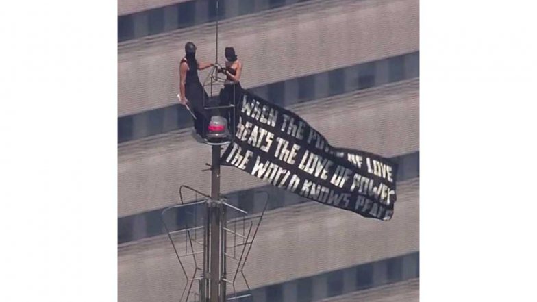 World News | Duo Faces Burglary Charges After Audacious Empire State Building Stunt and Proposal