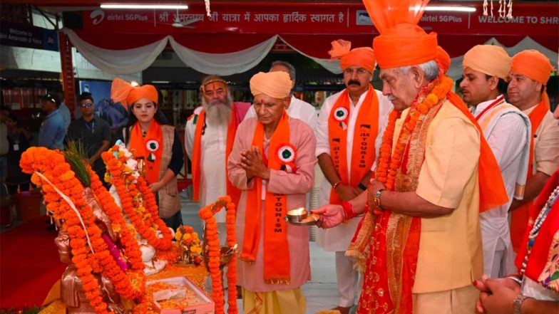 India News | Amarnath Yatra 2026 Begins: Over 4,800 Pilgrims in 259 Vehicles Set off in First Batch