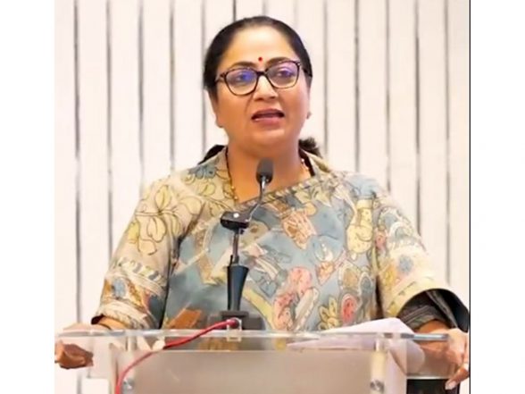Ειδήσεις Ινδίας | Δελχί CM Rekha Gupta εγκαινιάζει το Green Drive Portal στο πλαίσιο της καμπάνιας «Ek Ped Maa Ke Naam»