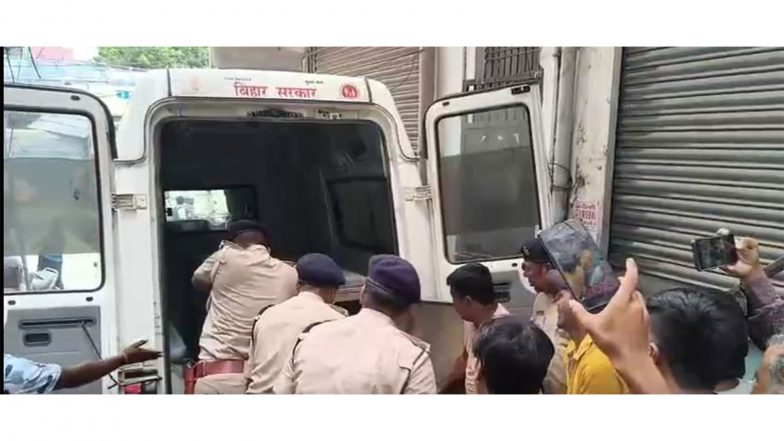 India News | Bihar: Builder Stabbed to Death Inside Office Right Opposite Police Station in Bhagalpur