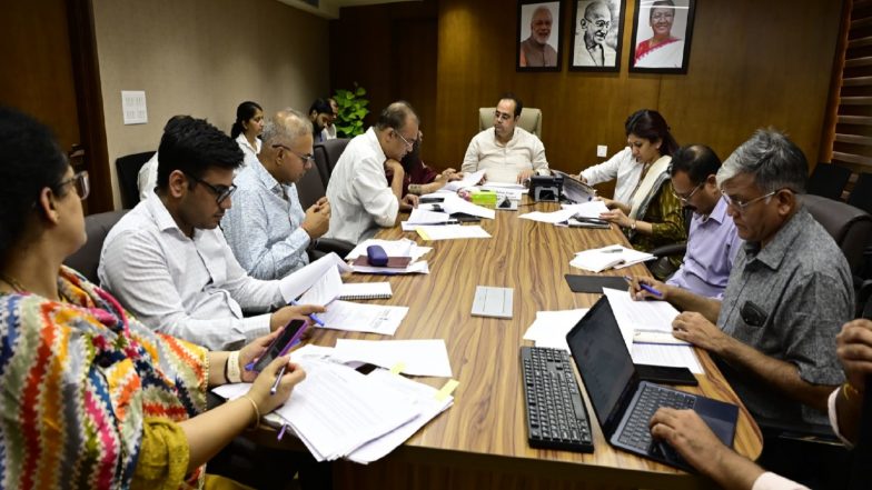 India News | Delhi Transport Minister Reviews Operational Guidelines for EV Policy 2026; Directs Time-bound Implementation
