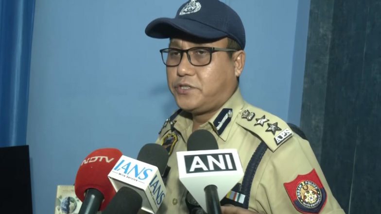 India News | Five Held, Fake Currency Worth Rs 13.5 Lakh Seized in Guwahati; Probe on