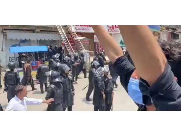 World News | One Killed, Multiple Injured in Pak Rangers' Firing on Protesters in PoJK, Says Tehreek-e-Insaf