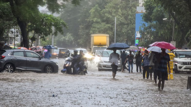 India News | Monsoon in India: Rains Wreak Havoc in Mumbai, Schools Shut; Several Cities Affected