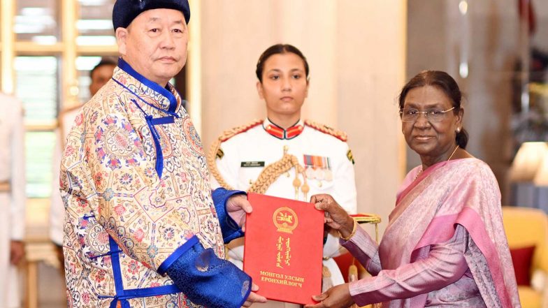 World News | Envoys of Six Nations Present Their Credentials to President Murmu