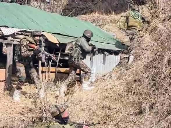 India News | Manipur: Two Assam Rifles Personnel Killed in Ambush in Ukhrul