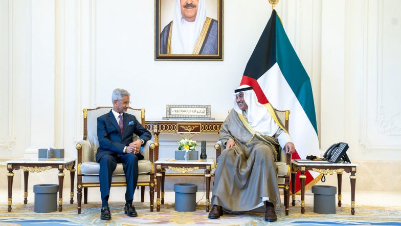 World News | EAM Jaishankar Calls on Kuwait Crown Prince; Discusses Strengthening Bilateral Ties