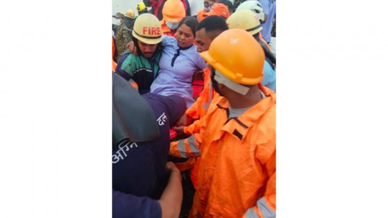 India News | Six Rescued After Building Collapses in Pune's Pimpri Chinchwad