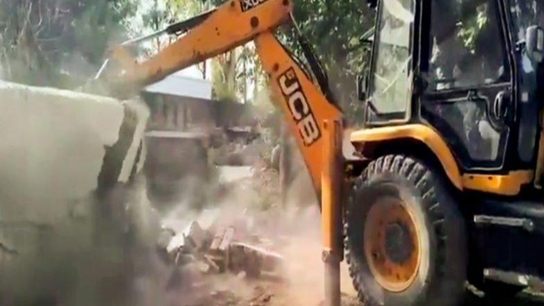 India News | DDA Issues Public Notice Warning Against Illegal Encroachments on Government Land