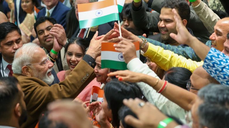 World News | 'Bond with India Remains Unwavering': PM Modi After Meeting Diaspora in New Zealand