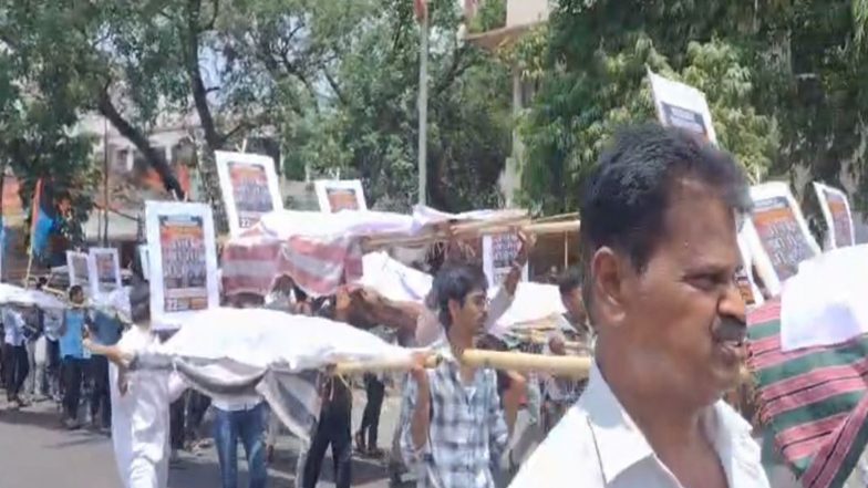 India News | Andhra Pradesh: Congress Protests in Guntur over Alleged NEET Irregularities, Demand Dharmendra Pradhan's Resignation