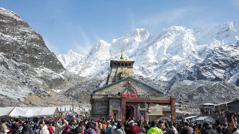 India News | Heavy Rainfall Disrupts Kedarnath Yatra; Landslide Blocks Highway Near Sonprayag, Restoration Work Underway