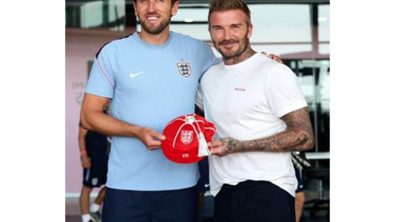 Sports News | FIFA World Cup 2026: Harry Kane Presents David Beckham with England Legacy Cap in Miami