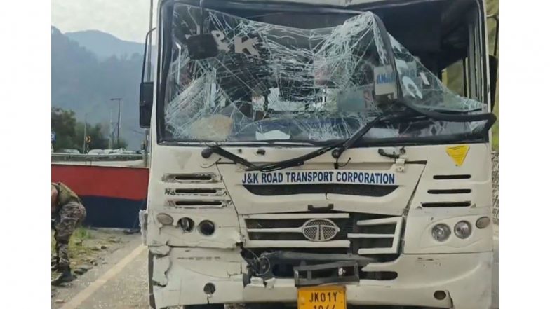 India News | J-K: 18 Amarnath Yatra Pilgrims Injured After Two Buses, Car Collide in Ramban; All Discharged