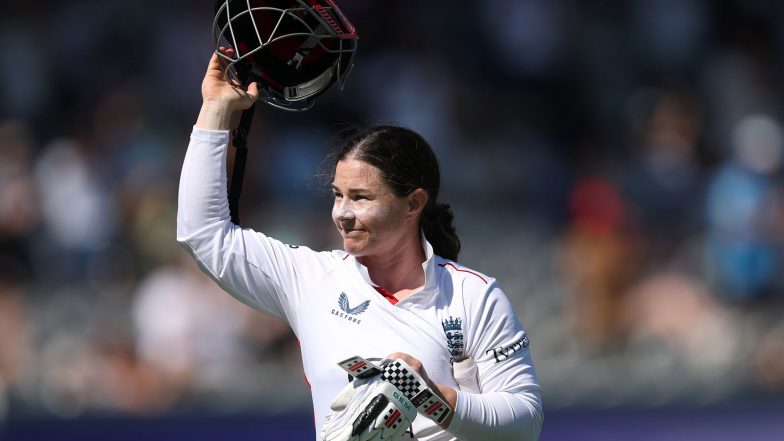 Sports News | Heather Knight, Tammy Beaumont Bid Farewell to International Cricket as India Crush England in Lord's Test
