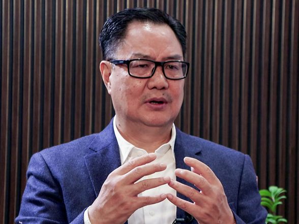 Παγκόσμια Νέα | Η Kiren Rijiju επισκέπτεται το Κατάρ για να μεταφέρει συλλυπητήρια για τον θάνατο του πρώην εμίρη Hamad bin Khalifa Al Thani
