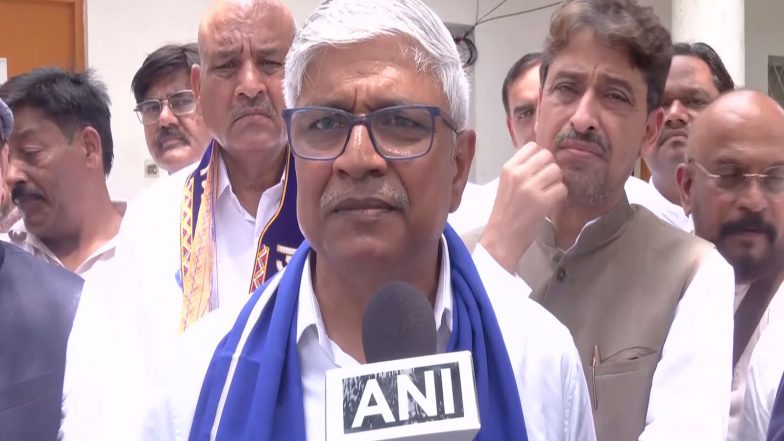India News | Lalita Gautam Murder Case: Police Stop Congress Delegation from Meeting Dalit Victim's Family in Meerut