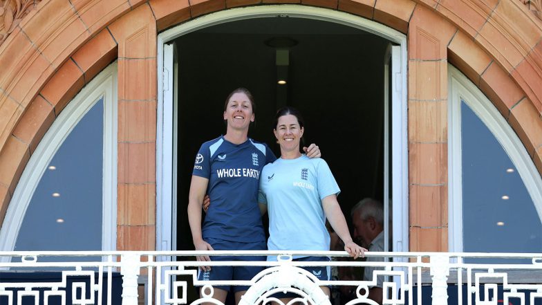 Sports News | Indian Team Honour Retiring England Legends Knight, Beaumont with Signed Jerseys After Historic Lord's Test
