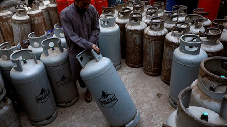 World News | Pakistan Energy Crisis Deepens as LPG Pricing Dispute Sparks Supply Shortage Warning