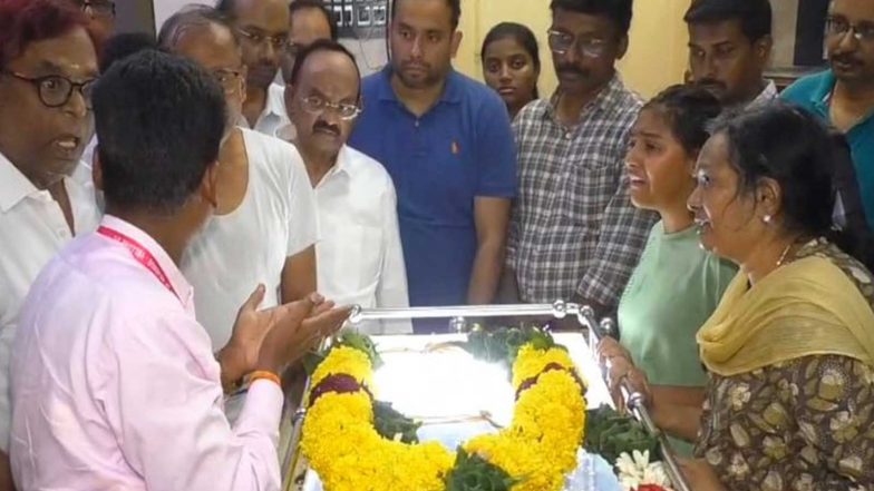 India News | Mortal Remains of Vinayakumar Who Died in Vietnam Boat Accident, Reach His Residence in Vellore