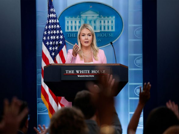 World News | Hormuz Open for Ships Not Travelling to or from Iranian Ports, US Navy Ensuring Transit: White House
