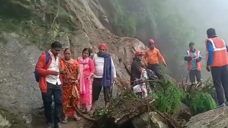 India News | Kedarnath Trekking Route Temporarily Closed Near Chhaudi After Landslide, Pilgrims Held at Safe Locations