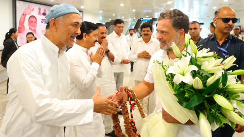 India News | Uttarakhand: Rahul Gandhi Arrives at Jolly Grant Airport to Participate in 'Chhatron Ki Goonj' Programme in Dehradun