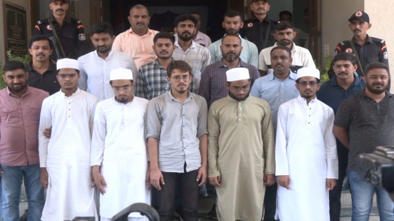 India News | Gujarat ATS Arrests 5 More Accused Associated with Terror Outfit JeM, Sent to 8-day Police Remand