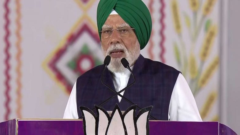 Sports News | Mansukh Mandaviya Echoes PM Modi's Vision for Encouragement of Sports, Partnerships
