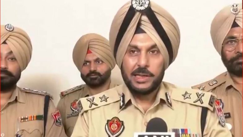 India News | Punjab: 5.5 Kg Heroin, Sophisticated Glock and Star Pistols Seized in Amritsar Intelligence-led Raid