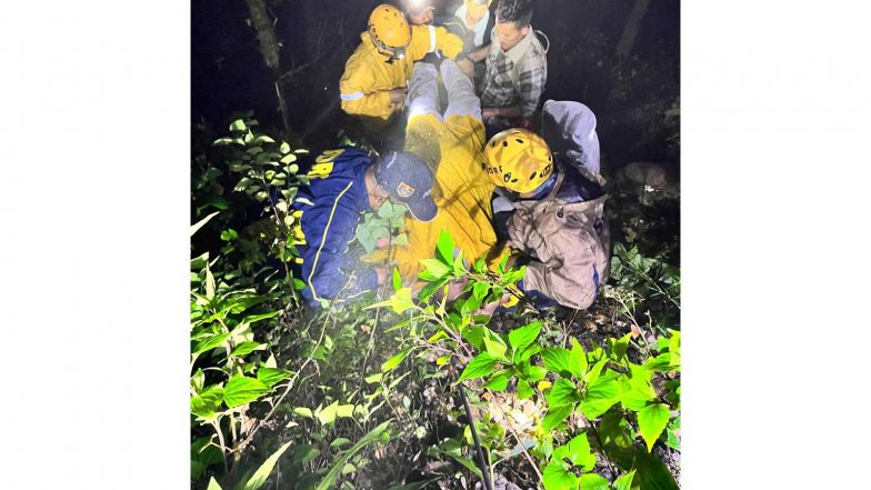India News | Uttarakhand: 2 Injured After Car Plunges into Gorge in Nainital; SDRF Rescues Passengers