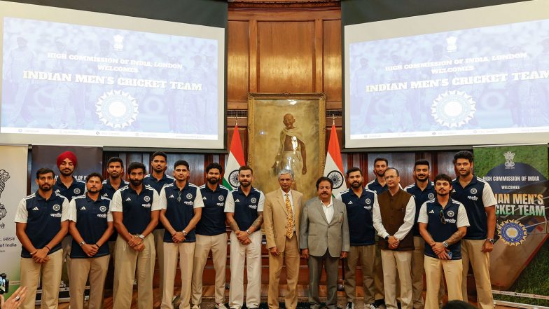 Sports News | Team India Meets Indian Diaspora at High Commission Before Lord's Series Decider
