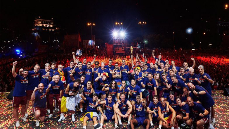 Sports News | FIFA World Cup 2026: Marc Cucurella Leads the Chorus as Madrid Celebrates Spain's Triumph at Plaza De Cibeles