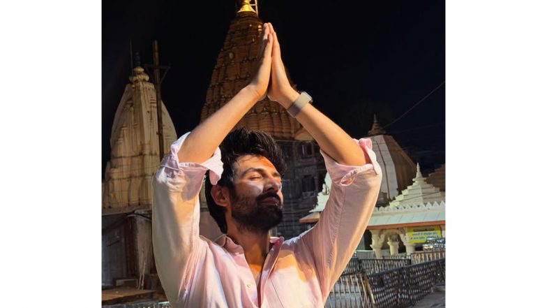 Entertainment News | Kartik Aaryan Offers Prayers at Ujjain's Mahakaleshwar Temple