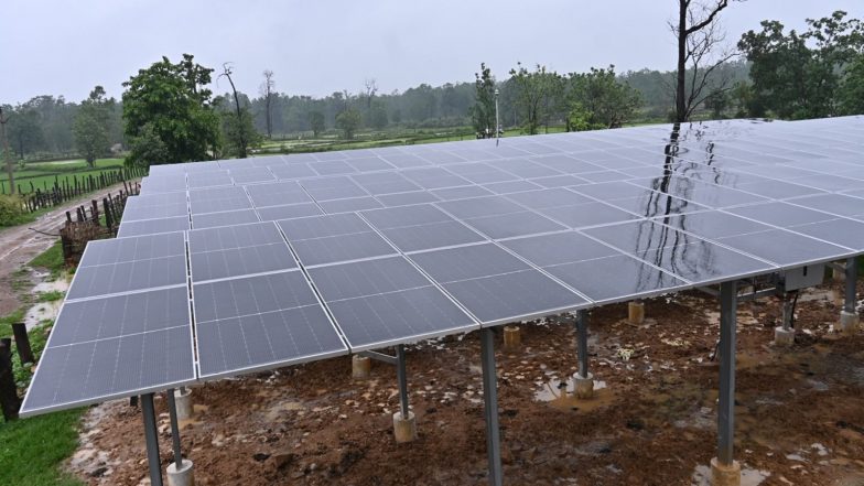 India News | PM Surya Ghar Muft Bijli Yojana: Chhattisgarh's Thenhi Emerges as Symbol of Energy Self-reliance, Clean Energy in Rural Areas