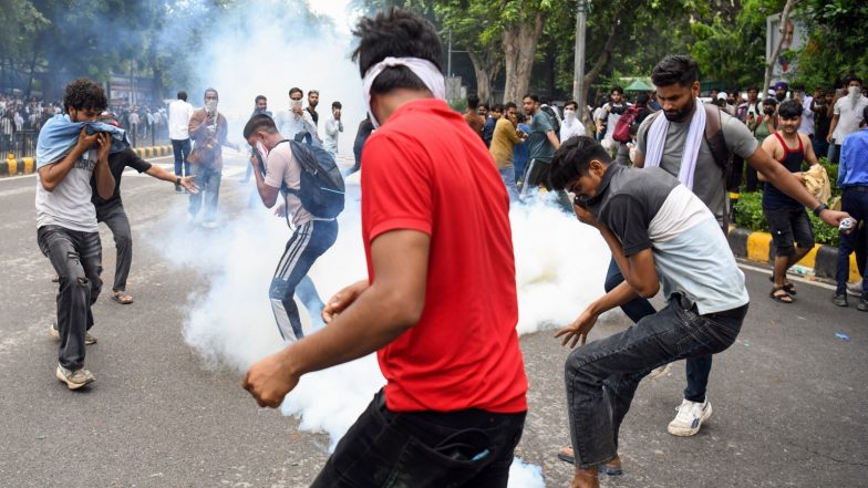 India News | Delhi Police Registers a Total of 10 FIRs Across Various Stations in Connection with CJP Protests