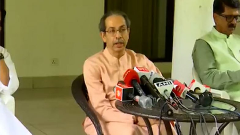 India News |  'Democracy or Dictatorship': UBT Sena Chief Uddhav Thackeray Slams Centre over Crackdown on Student Protest