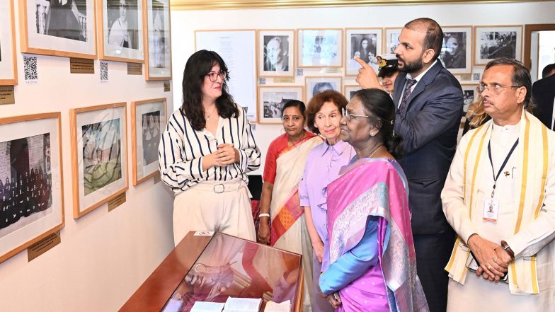 World News | President Murmu Visits Mother Teresa Memorial in Skopje with North Macedonia Counterpart