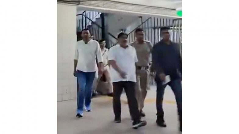 India News | IB Officer Ankit Sharma Case: Delhi Court Directs Tahir Hussain, 4 Others to File Socio-economic Affidavits Ahead of Sentencing