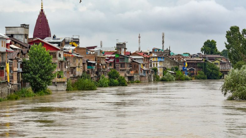 India News | Jhelum Water Level Rises Amid Continuous Rainfall in Kashmir; Baglihar Dam Gates Opened to Regulate Inflow