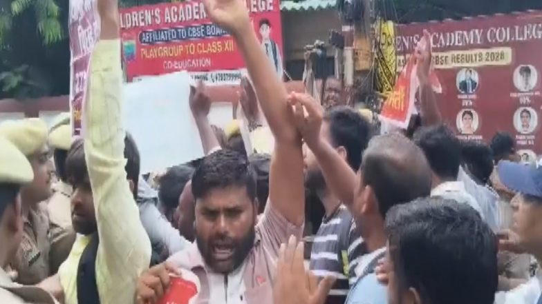 India News | Teacher Recruitment Aspirants Stage Protest Near BSP Chief Mayawati's Residence, Seek Her Intervention