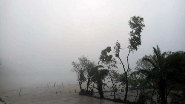 India News | IMD Forecasts Heavy Rainfall in Odisha, Several States as Low-pressure Area Likely to Intensify into Depression