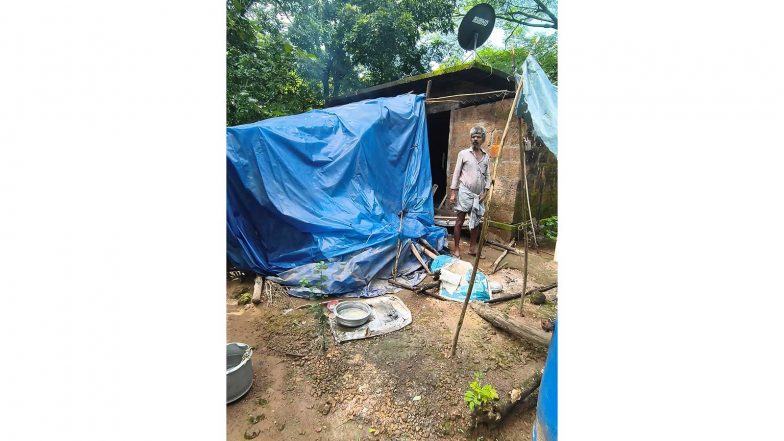 India News | Keralam Govt Orders Capture of Aralam Farm Tusker KM1, to Be Radio-collared Before Forest Release