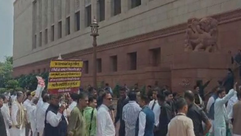 India News | Opposition Parties Protest Outside Parliament, Demand Accountability for July 20 Incident from Home Minister