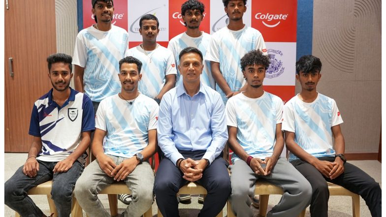 Business News | Rahul Dravid Inaugurates Colgate Total Inter-College 5-A-Side Hockey Tournament at St. Joseph's College of Commerce