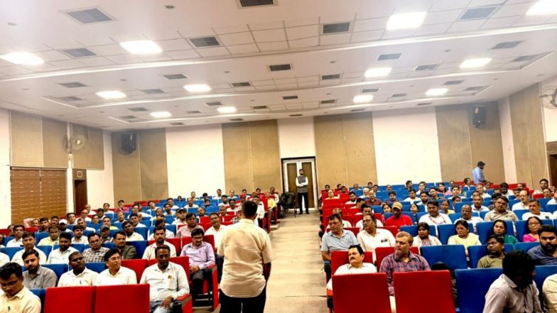 Business News | NSE Steps Up Investor Awareness Drive as over 300 Varanasi Civic Officials Trained on Financial Literacy, Cyber Fraud