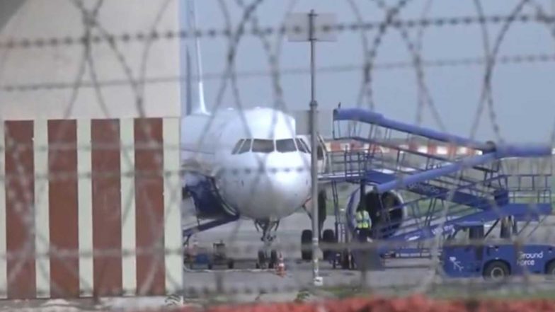 India News | Mid-air Cargo Smoke Warning Triggers Emergency Landing in Rajkot for Dubai-Mumbai IndiGo Flight; All Passengers Safe